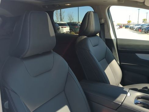 New 2025 Nissan Murano SL image 40