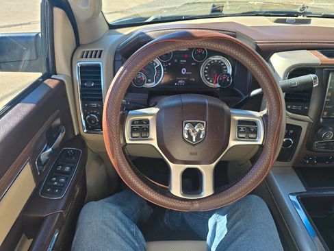 Used 2015 RAM 3500 Laramie image 25