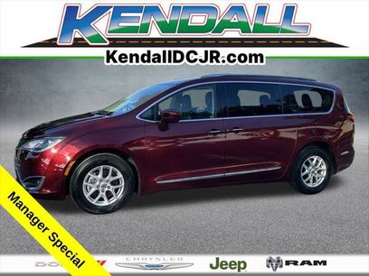 Certified 2020 Chrysler Pacifica Touring-L
