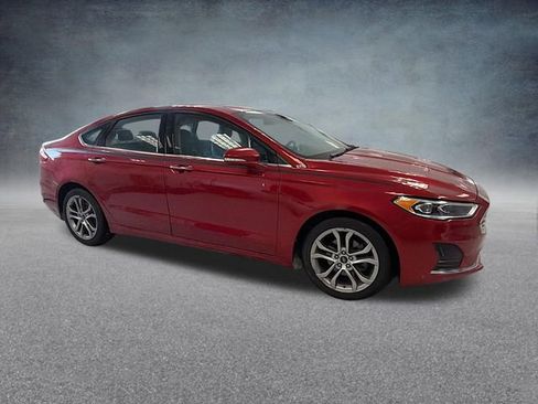 Used 2020 Ford Fusion SEL image 5