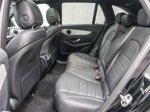 Certified 2022 Mercedes-Benz GLC 300 image 23