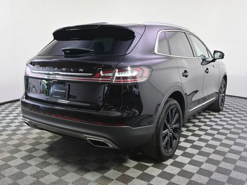 Used 2023 Lincoln Nautilus Reserve w/ Monochromatic Package AWD/4WD image 6