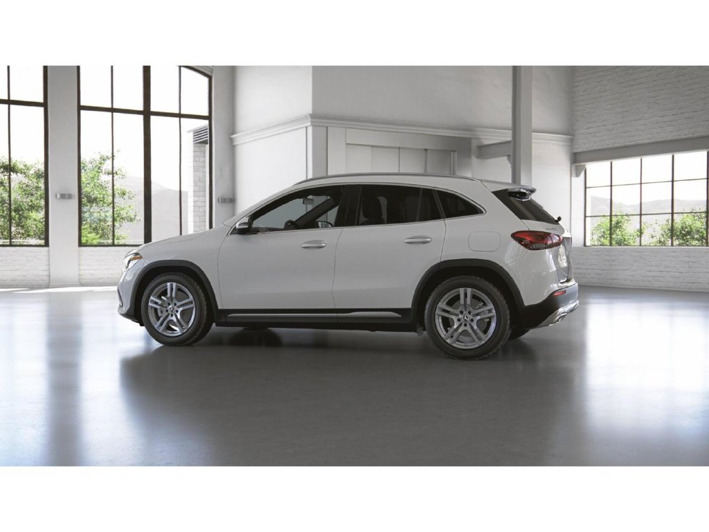 Certified 2023 Mercedes-Benz GLA 250 4MATIC image 33