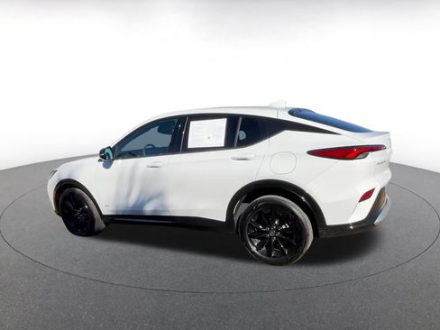 Used 2025 Buick Envista Sport Touring image 10