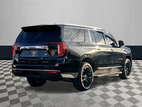 Used 2023 GMC Yukon XL SLT image 5