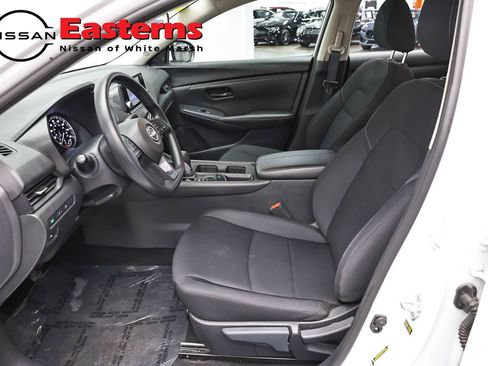 Used 2024 Nissan Sentra S FWD image 14
