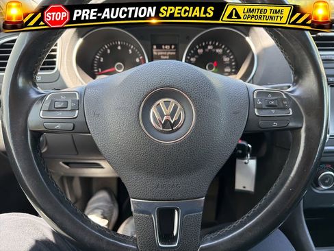 Used 2014 Volkswagen Jetta SE FWD image 42