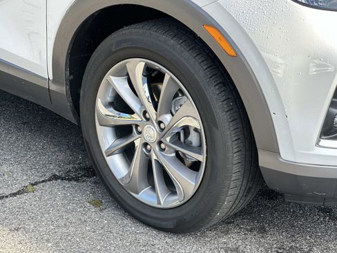 Used 2023 Buick Encore GX Essence w/ Experience Buick Package image 11