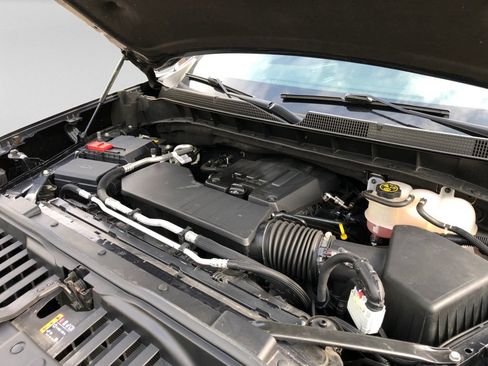 Used 2023 Chevrolet Silverado 1500 Custom w/ LPO, Dark Essentials Package AWD/4WD image 31