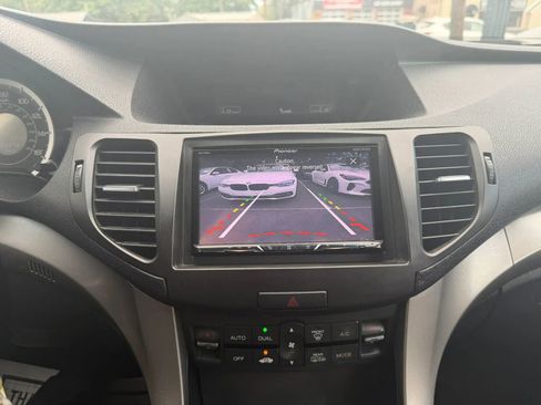 Used 2010 Acura TSX Sedan FWD image 35