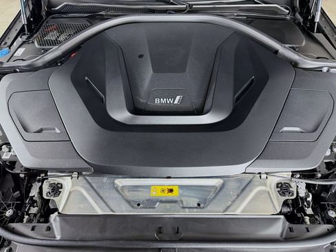 Certified 2023 BMW i4 eDrive40 RWD image 31