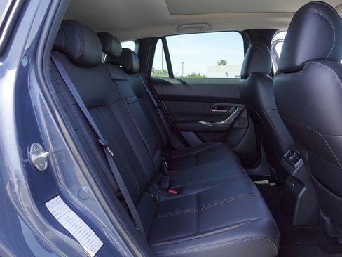 Used 2025 MAZDA CX-50 AWD 2.5 Hybrid w/ Premium Pkg image 16