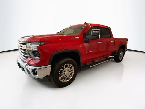 Used 2024 Chevrolet Silverado 2500 LTZ w/ LTZ Premium Package AWD/4WD image 3