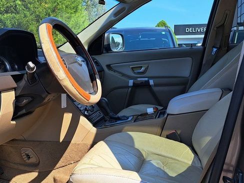 Used 2011 Volvo XC90 3.2 FWD image 11