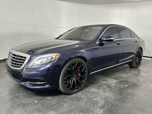 Used 2017 Mercedes-Benz S 550 4MATIC Sedan image 4