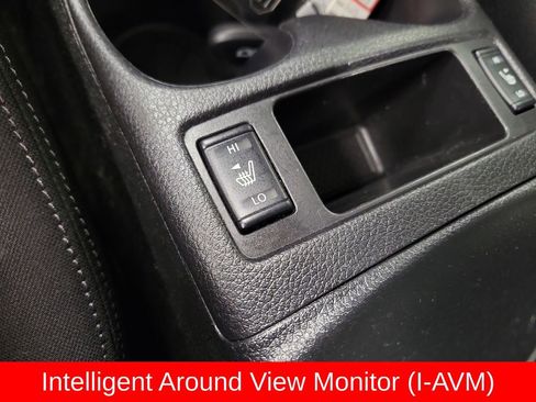 Used 2019 Nissan Rogue Sport SV w/ Technology Package AWD/4WD image 17