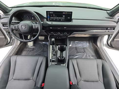 Used 2024 Honda Accord Sport image 9