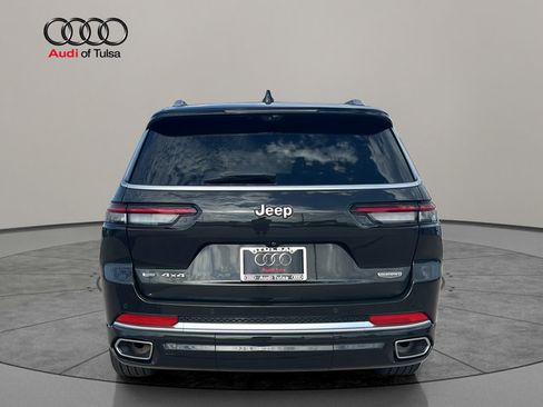 Used 2023 Jeep Grand Cherokee L Summit AWD/4WD image 4