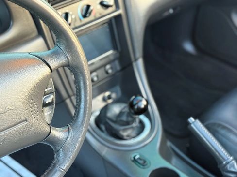 Used 2001 Ford Mustang Cobra image 34