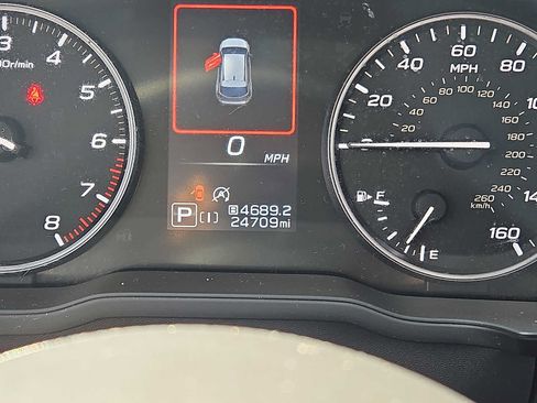 Used 2024 Subaru Crosstrek 2.0i Premium AWD/4WD image 20