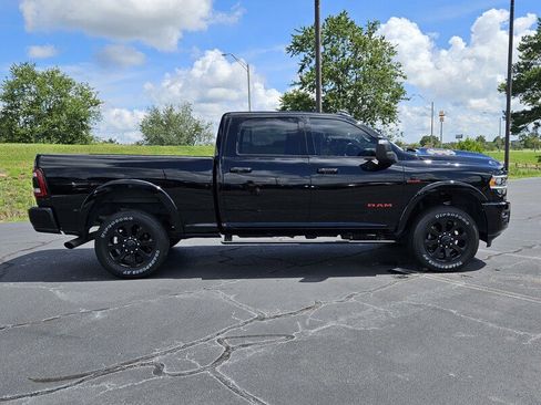 Used 2024 RAM 3500 Laramie w/ Night Edition image 12