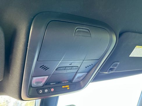 Used 2017 Cadillac XT5 FWD image 27