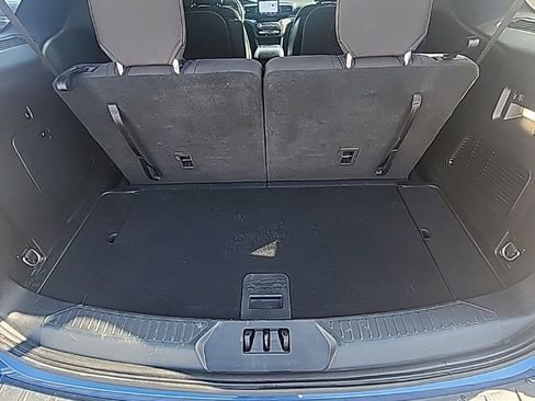 Used 2020 Ford Explorer XLT w/ Comfort Package image 15