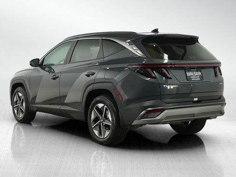 Certified 2025 Hyundai Tucson SEL image 3
