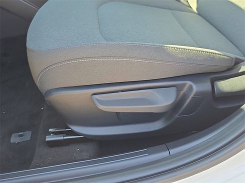 New 2025 Kia K4 LXS image 22