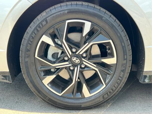 Used 2024 Hyundai Sonata SEL FWD image 30