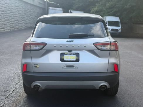 Used 2020 Ford Escape SE FWD image 7