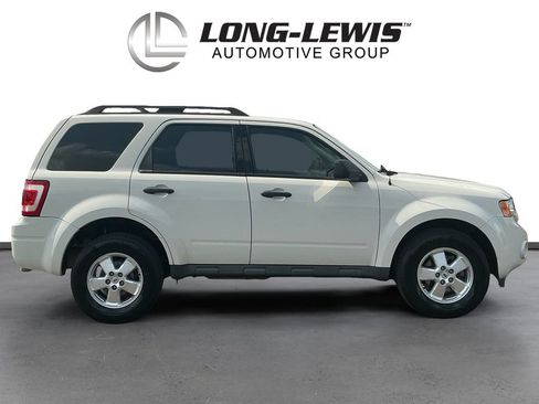 Used 2011 Ford Escape XLS w/ 102A Rapid Spec Order Code FWD image 8