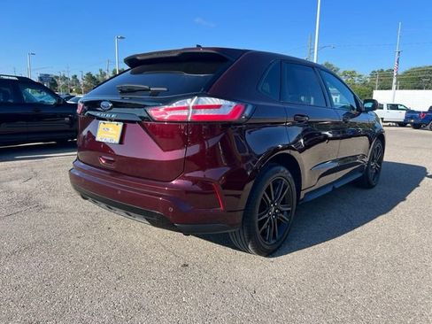 Certified 2024 Ford Edge ST-Line AWD/4WD image 3