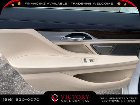 Used 2020 BMW 740i xDrive 740i xDrive w/ Cold Weather Package image 19