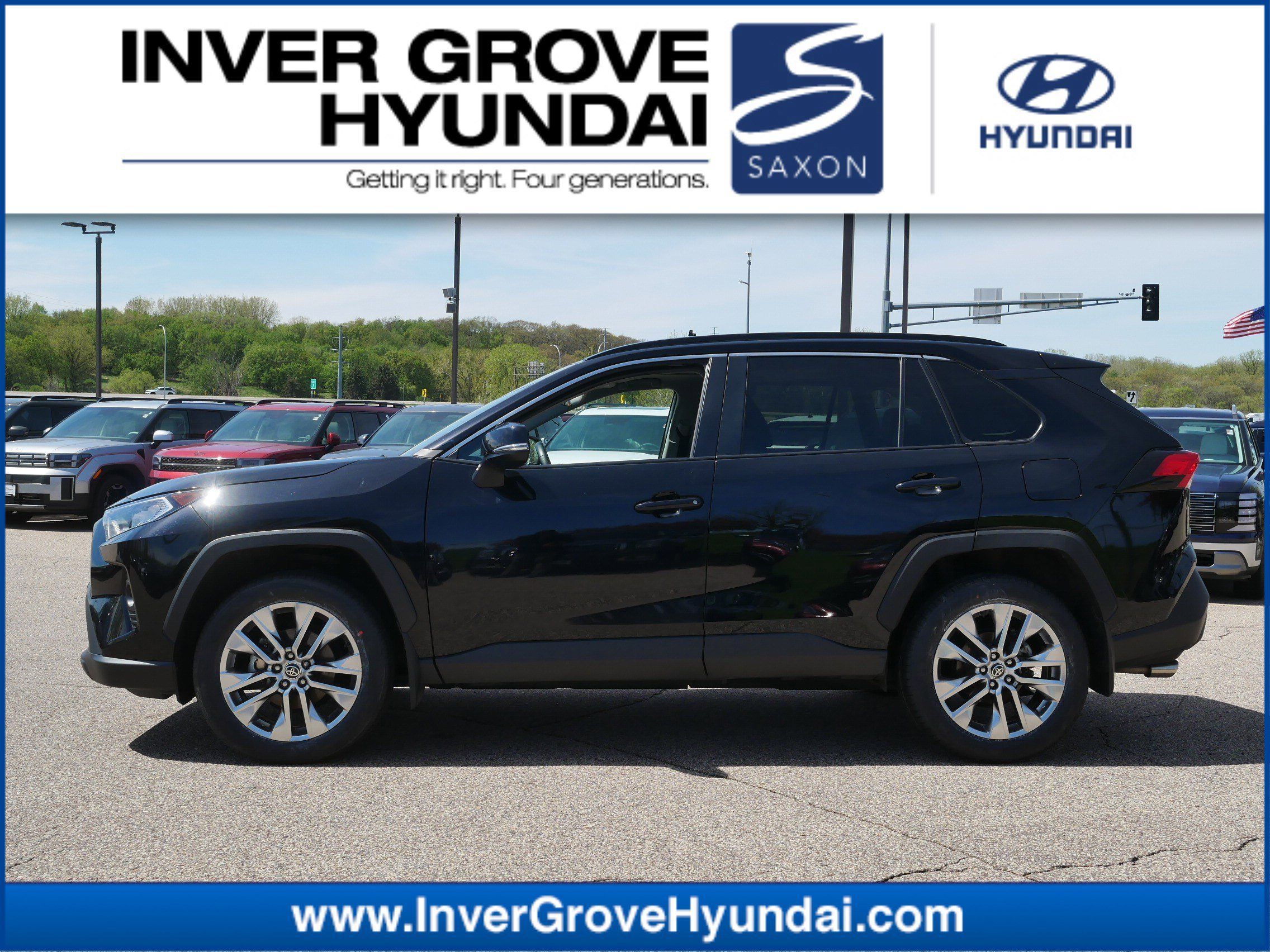 Used 2021 Toyota RAV4 XLE Premium AWD/4WD image 1