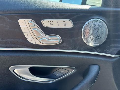 Used 2018 Mercedes-Benz E 300 w/ Premium 1 Package image 20