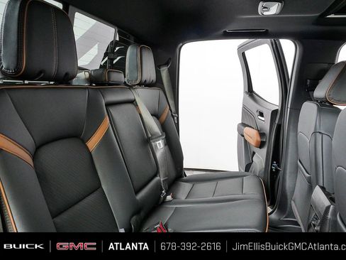 New 2026 GMC Canyon AT4 w/ Nightfall Edition AWD/4WD image 21