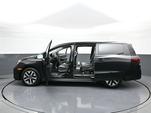 Certified 2025 Honda Odyssey EX-L image 90