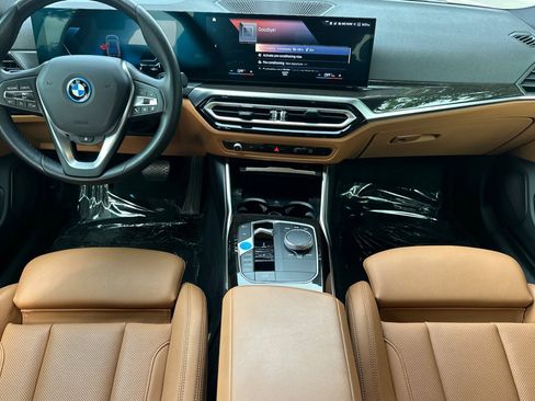 Certified 2023 BMW i4 eDrive35 w/ Premium Package RWD image 17
