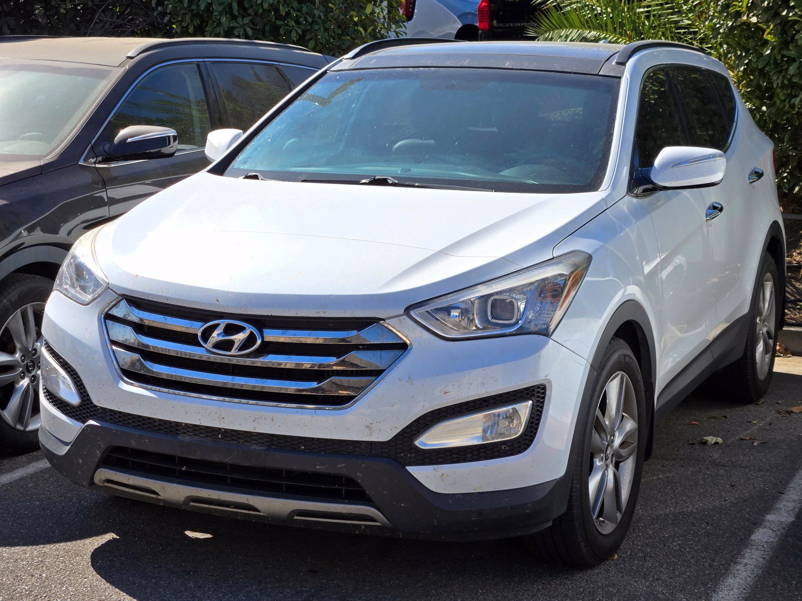 Used 2014 Hyundai Santa Fe Sport 2.0T w/ Technology Package 05 AWD/4WD image 3
