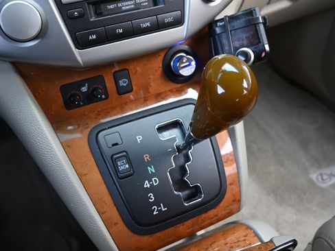 Used 2005 Lexus RX 330 AWD image 48