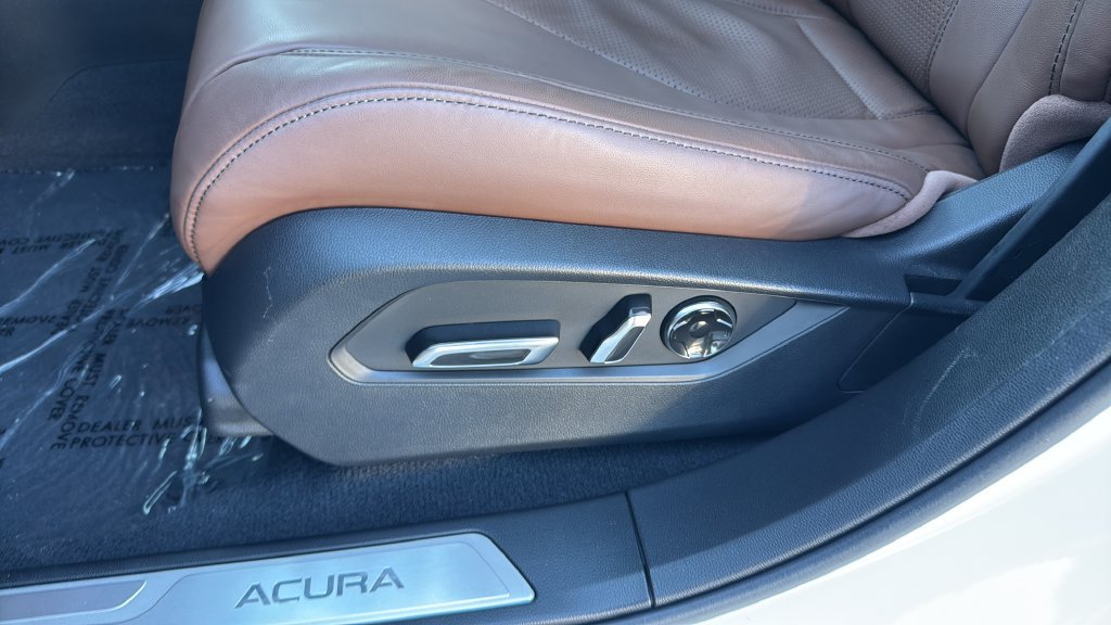Used 2025 Acura RDX w/ Technology Package AWD/4WD image 10