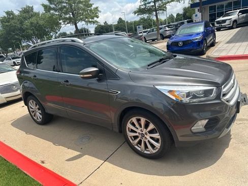 Used 2017 Ford Escape Titanium w/ Equipment Group 301A FWD image 1