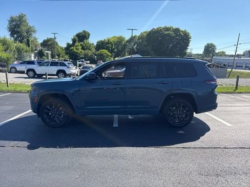 New 2026 Jeep Grand Cherokee L Limited AWD/4WD image 4