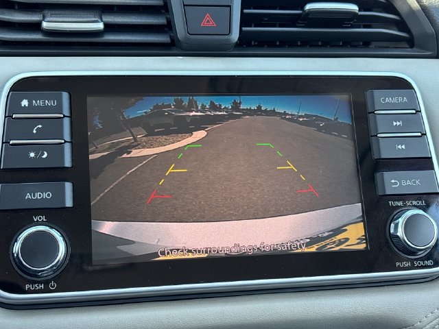 Used 2020 Nissan Versa SV FWD image 23