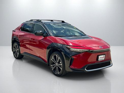 Used 2024 Toyota bZ4X FWD w/ Weather Package image 3