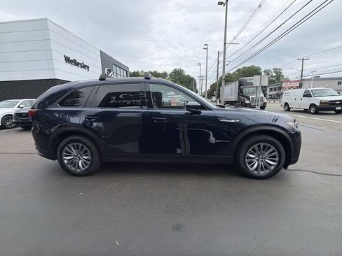 Certified 2024 MAZDA CX-90 Plug-In Hybrid w/ Preferred AWD/4WD image 9