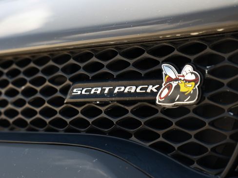 Used 2018 Dodge Charger R/T Scat Pack RWD image 42