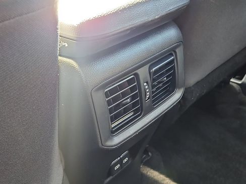 Used 2023 Toyota RAV4 XLE FWD image 15