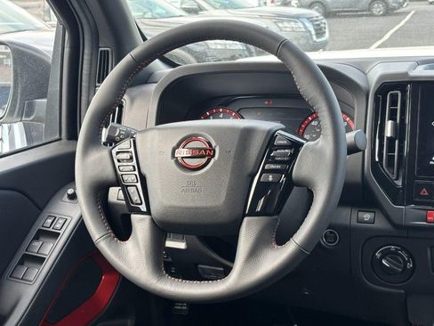 New 2025 Nissan Frontier PRO-4X image 7